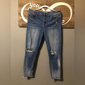 Womens jeans with stretch.